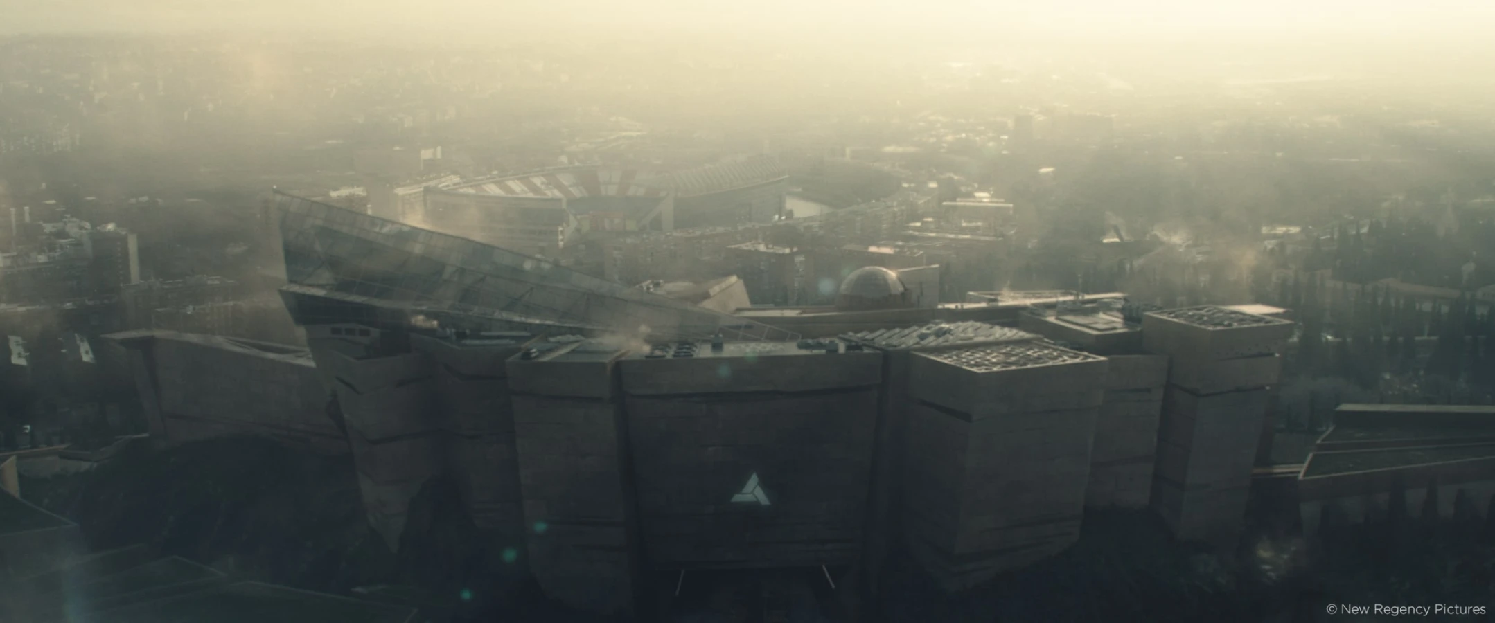 Assassins's Creed shot view city with smog Raynault vfx