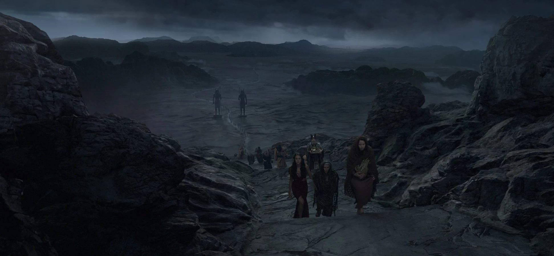  Gods of Egypt, people walking in dark valley from Raynault vfx 